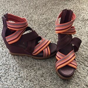 Sorel Wedge Shoes with Elastic Straps